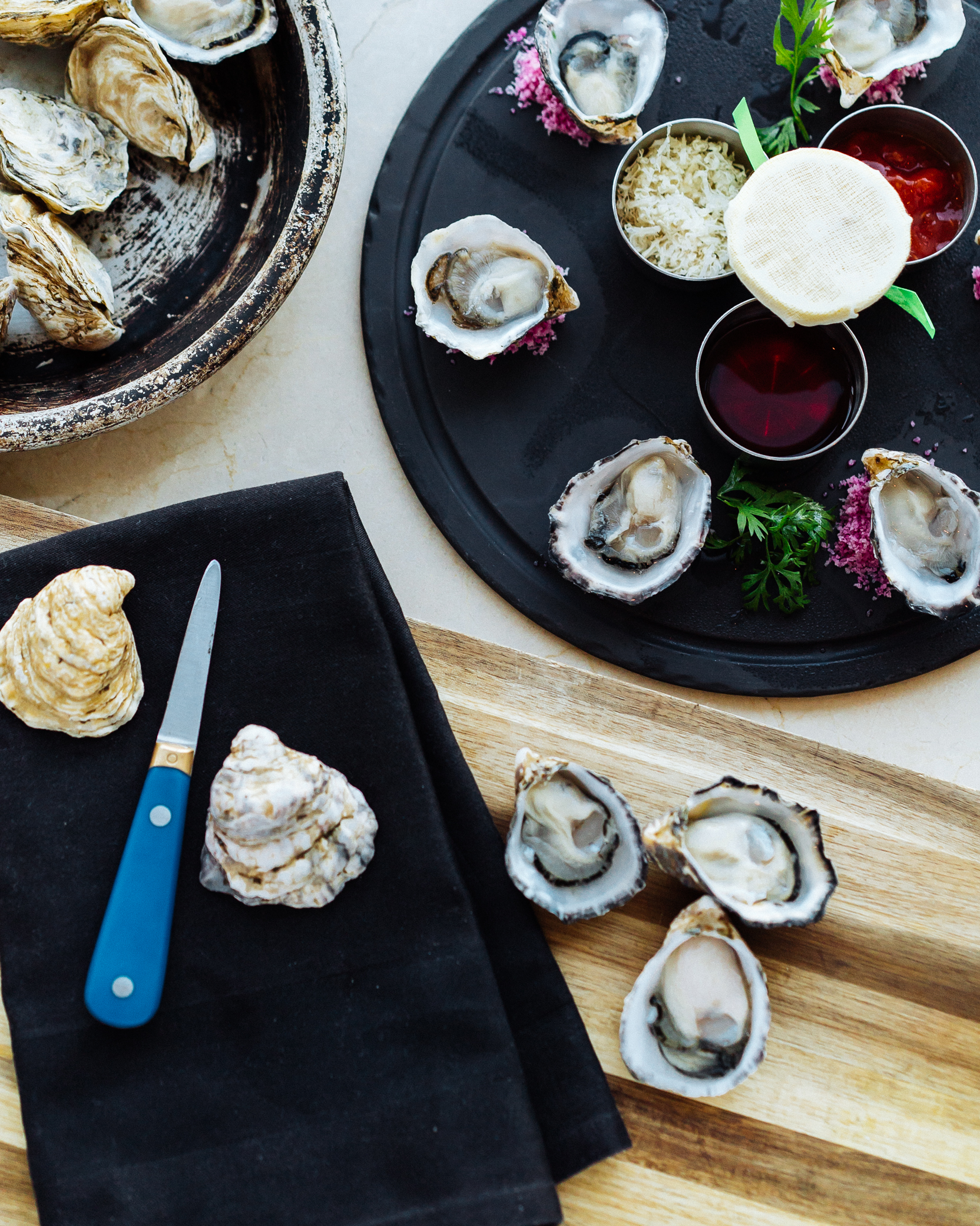Oysters flatlay